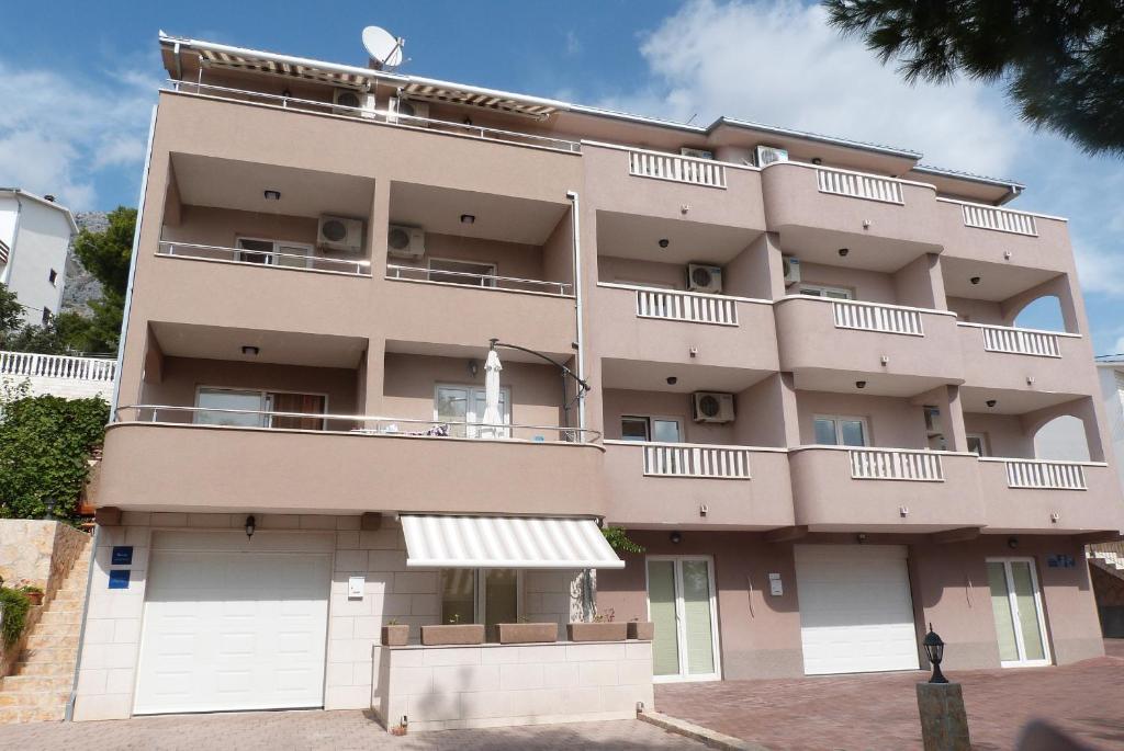 Apartments Nedo Dalmatia Omiš Εξωτερικό φωτογραφία